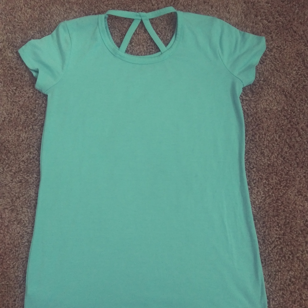Shirt - Picture 2 of 4